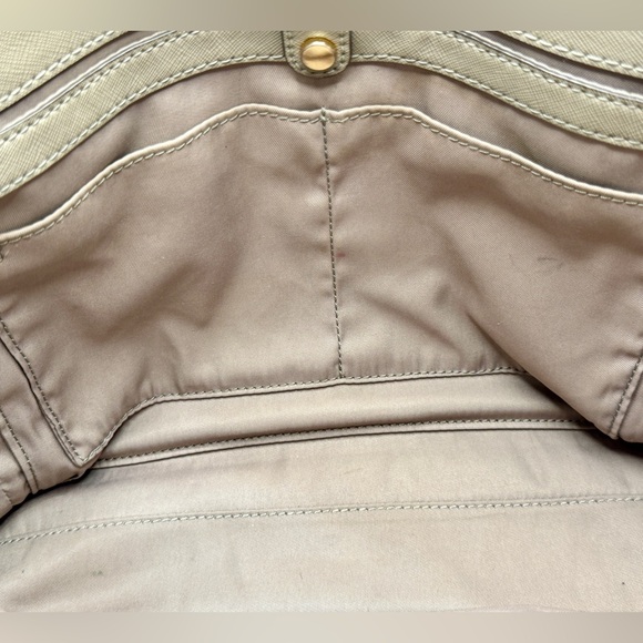 Tory Burch Robinson Tote Bag - (See Note re: Straps) - Picture 12 of 16